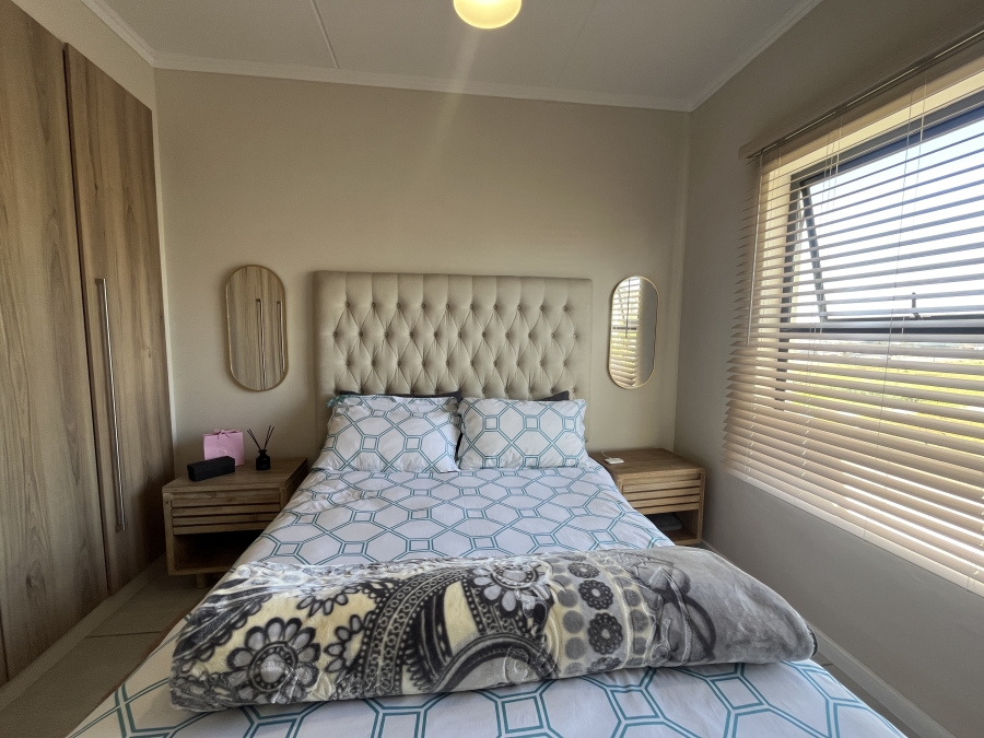 To Let 1 Bedroom Property for Rent in Richwood Western Cape